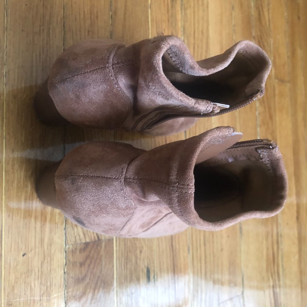 Sophisticated Bootie Plain And Simple - image 3